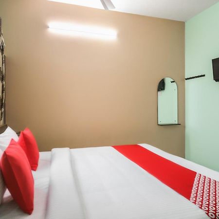 Oyo Modern Guest House Chennai Eksteriør bilde