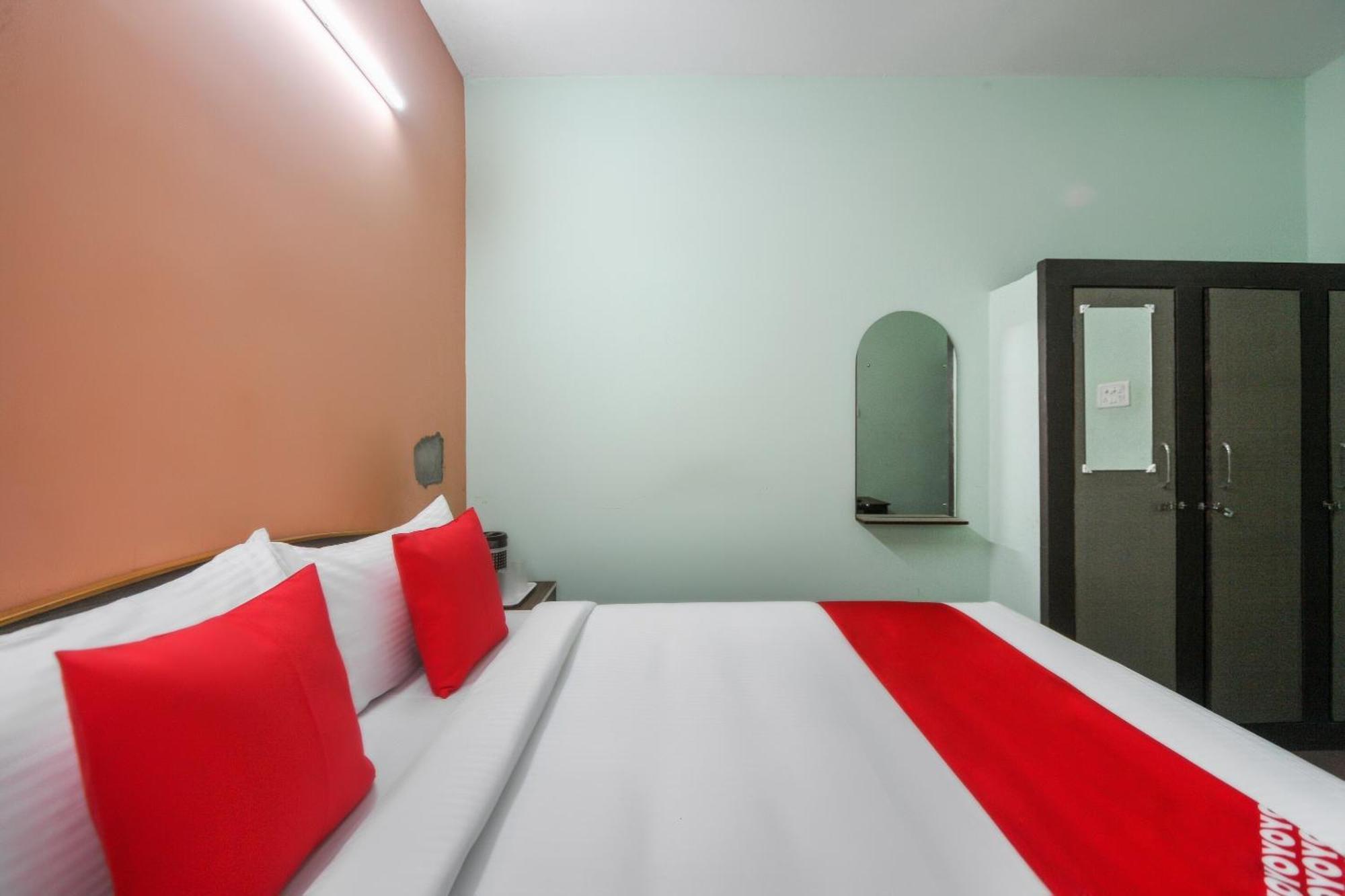 Oyo Modern Guest House Chennai Eksteriør bilde