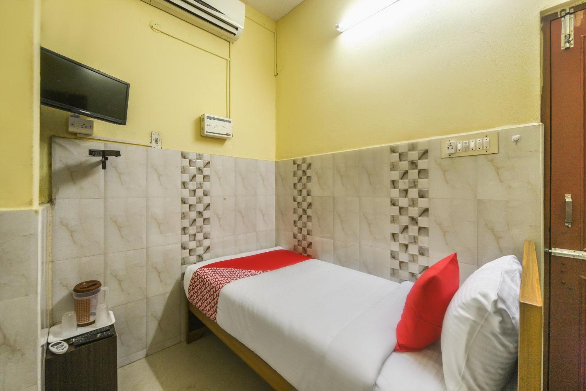 Oyo Modern Guest House Chennai Eksteriør bilde